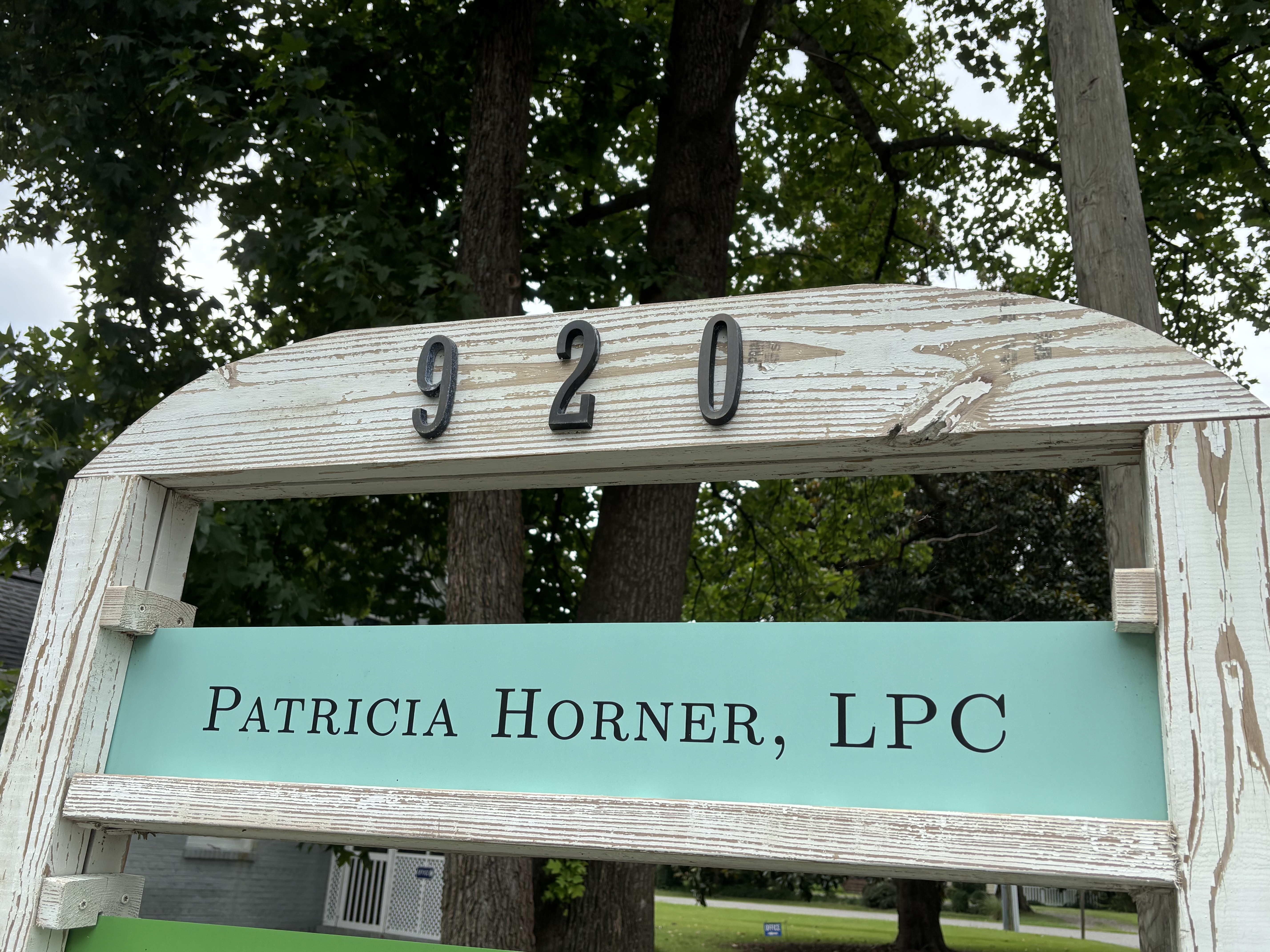 Welcoming space at Patricia Horner's counseling office